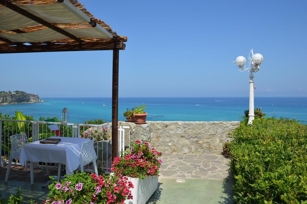 Hotel Valemare Tropea Kültér fotó