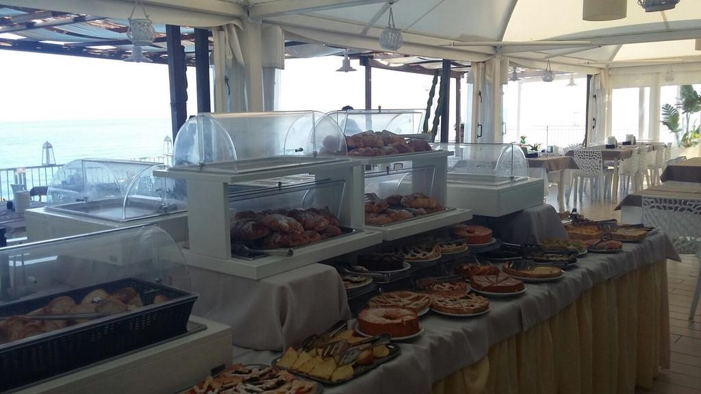 Hotel Valemare Tropea Kültér fotó
