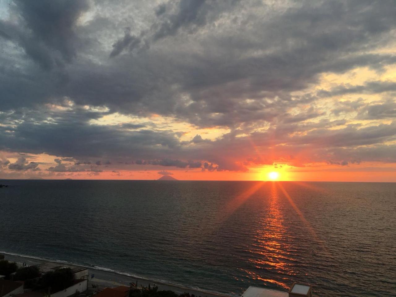 Hotel Valemare Tropea Kültér fotó