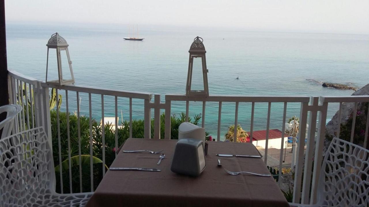 Hotel Valemare Tropea Kültér fotó